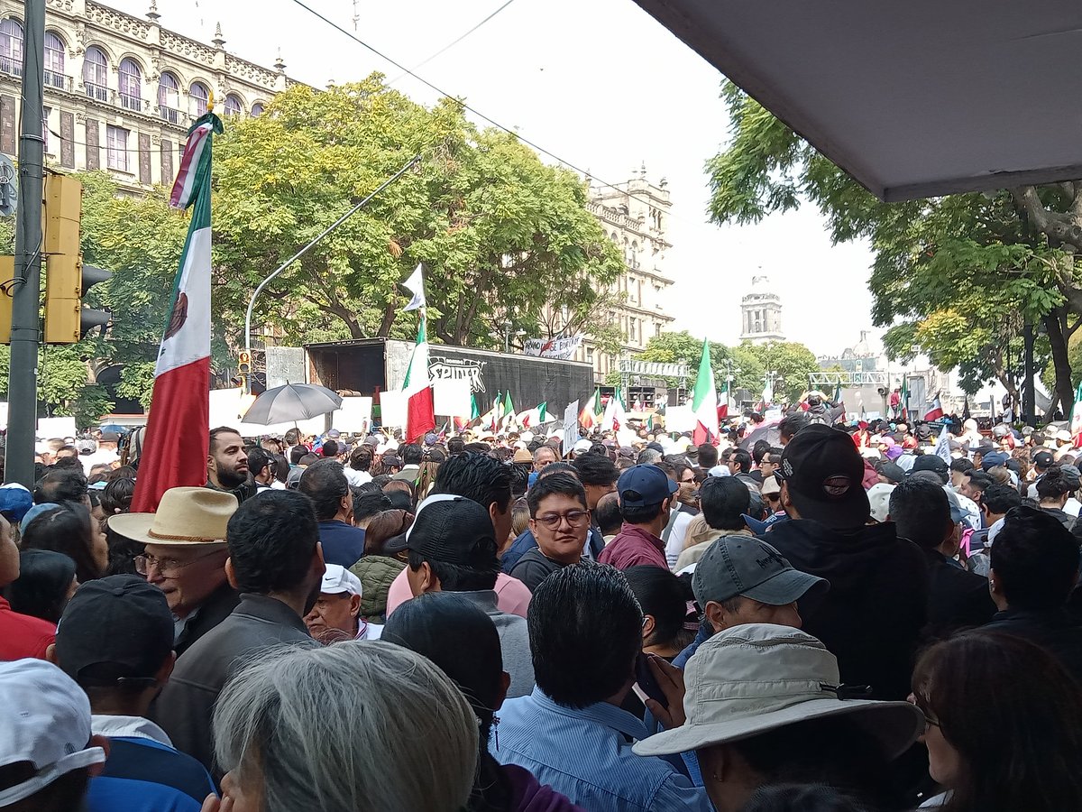 angie_cez's tweet image. #PoderJudicialContrapesoNacional
#YoApoyoAlPoderJudicial 
#YoApoyoALosMinistros
#PoderJudicialIndependiente