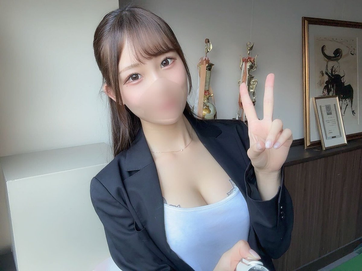 おはようっ🐰
朝ごはんは何食べた〜？🤔💞
今日もがんばっていこー☺️✌️ https://t.co/ccR3A1V7qt