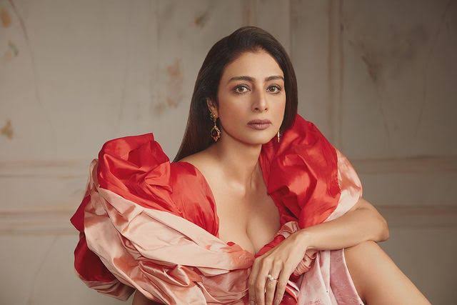 beingmohit07's tweet photo. Anyone hotter than tabutiful here?? π₯΅π₯
#Tabuhot
#tabu #tabutiful #tabufans #hot #love #AjayDevgn #tabuhashmi #bollywoodactresshot #bollywoodhot #bollywoodactresses #bollyood #bollywoodbeauty https://t.co/NZN6f0jzYd