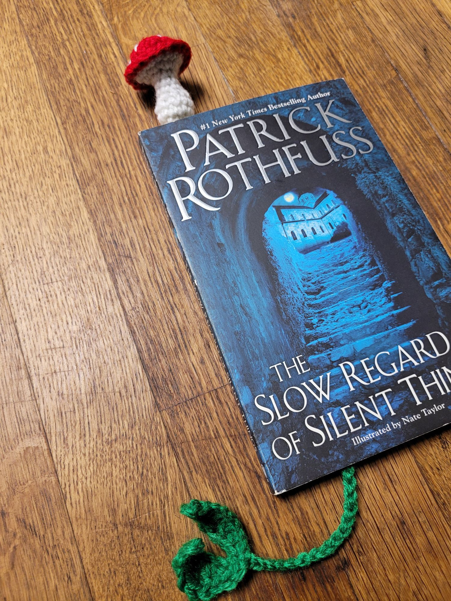 2 pic. Mushroom Bookmark🍄🌱 https://t.co/nfQRhcCZNO