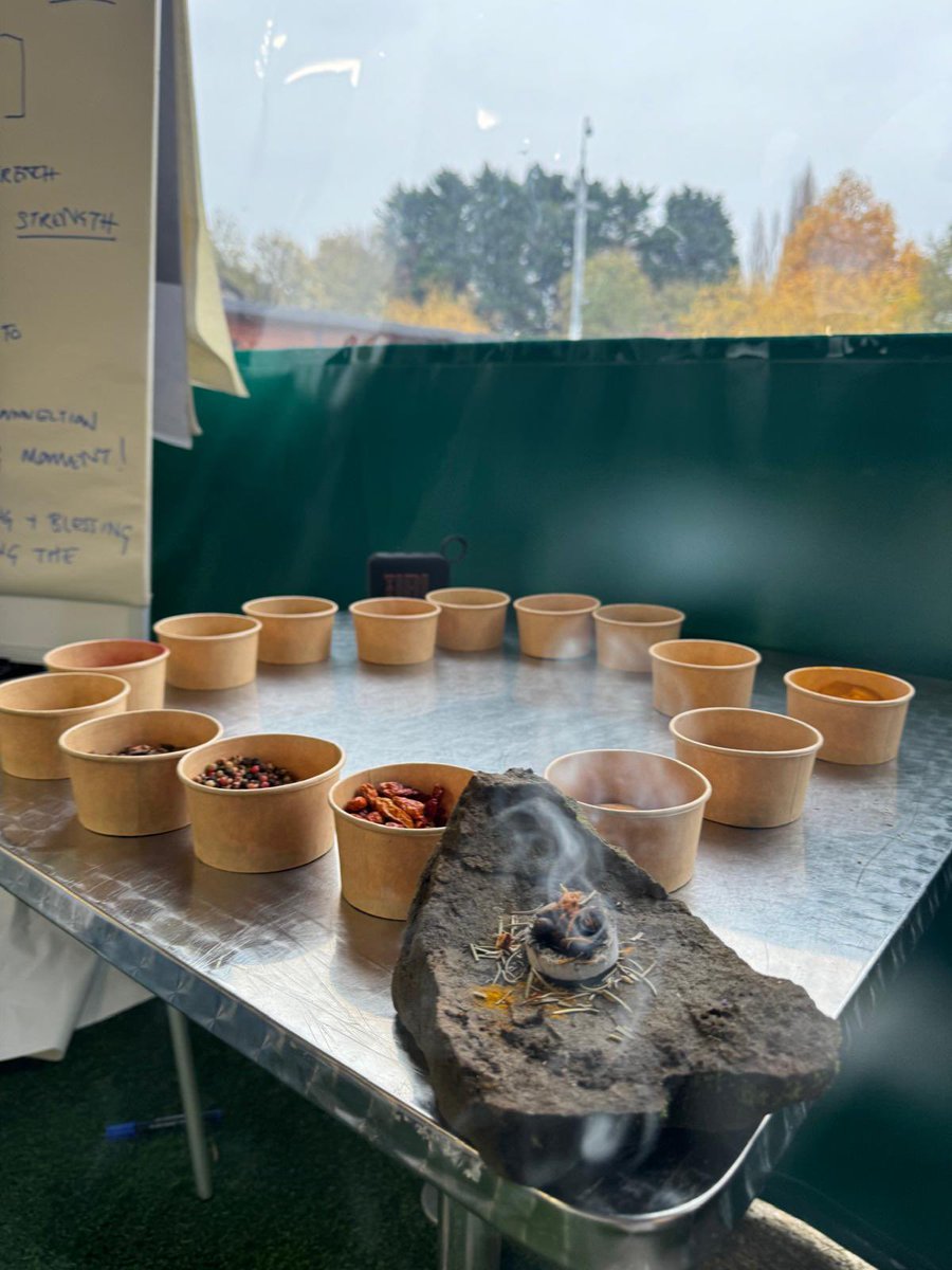 TheHeartofGlass's tweet photo. It’s been an inspiring week working with Anna and Leo (Unfinished Business) @EdiblesKnowsley We’ve made sauerkraut, cast spells, fermented radishes and learned about prebiotic food. Join us next week for more fun and fermentation @makeCIC https://t.co/f9BOvQJzCX https://t.co/ANtNs6MK3P