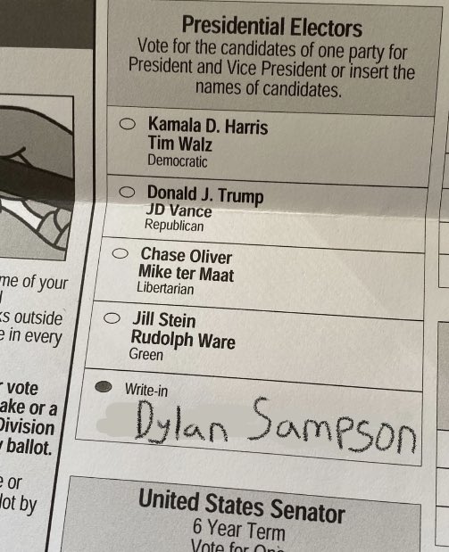 BigOrangePunch's tweet image. First time voter