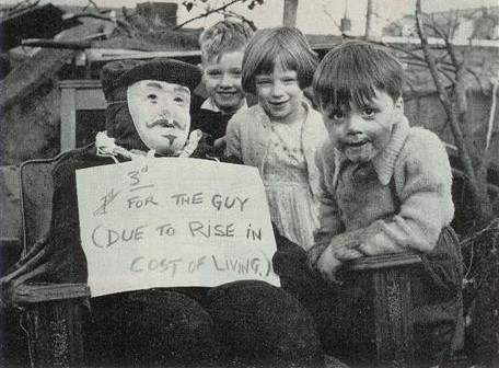 #PennyForTheGuy inflation in the 1960s

#RememberRemember #5thofNovember #BonfireNight #GuyFawkesNight 

Photo credit unknown