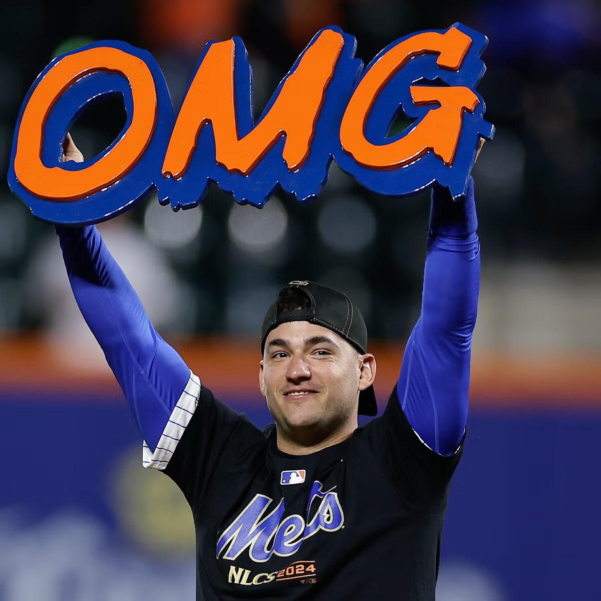 metsbatflip1's tweet photo. BREAKING: The Mets are donating the “OMG” sign to the Baseball Hall of Fame.

End of an ERA👏🥹💙 https://t.co/pJw5DxqJ1i