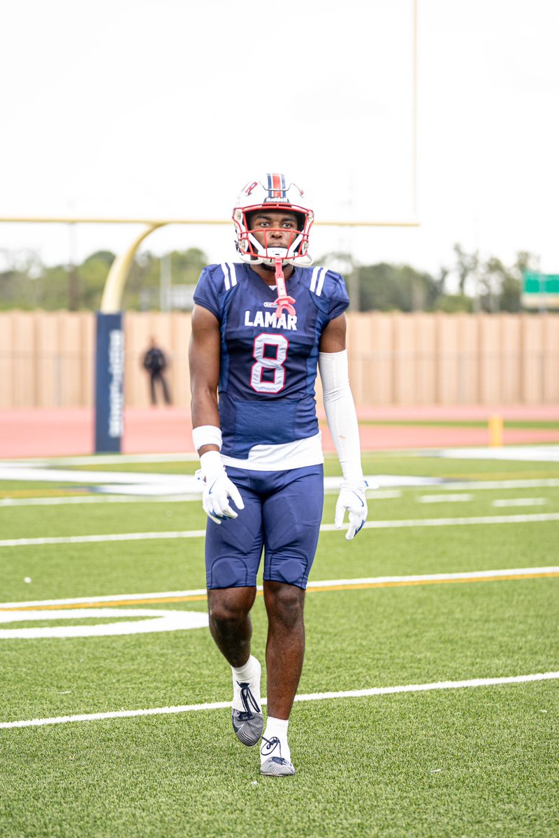Week 9 highlights🎥
4 catches
137 yards
3 touchdowns
<a href="/RecruitLamar/">Recruit Lamar</a> <a href="/LamarTexansFB/">LamarTexansFootball</a> <a href="/coachmlindsey/">Michael Lindsey</a> <a href="/CoachC3Neal/">Coach Showtime</a> <a href="/CoachJGray1/">Coach Josh Gray</a> 

hudl.com/v/2QeEfK