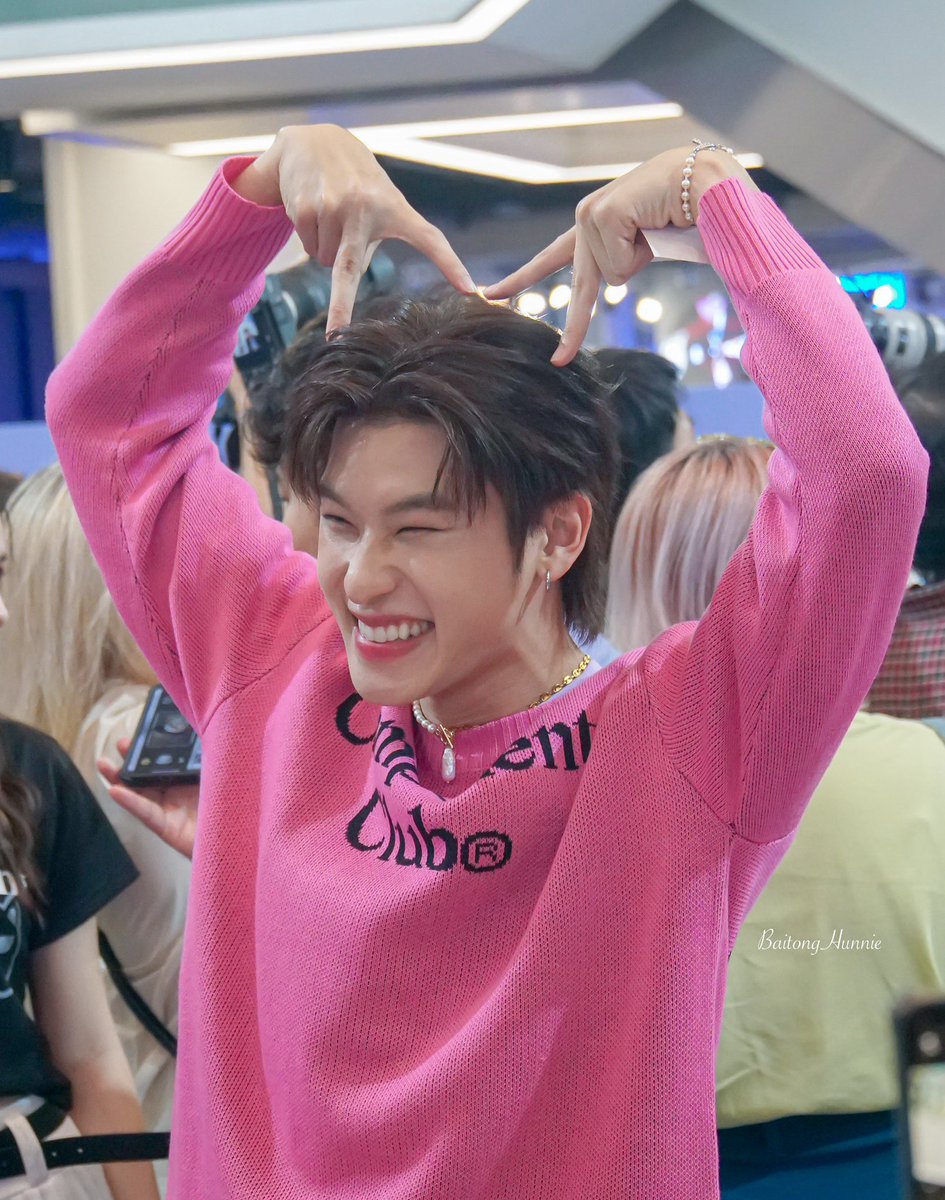 HunnieMyBaby's tweet photo. @componentbrand น้องออฟโรด กันตภณ เลยค่าาาา หล่อ เท่ น่ารัก เหมาะสมมากๆเลยย💖😘

#ComponentClub
#Component24FW
#TheGenCAcademy
#ออฟโรด #offroadKTP #OFFROAD https://t.co/UhfgxVgg1a