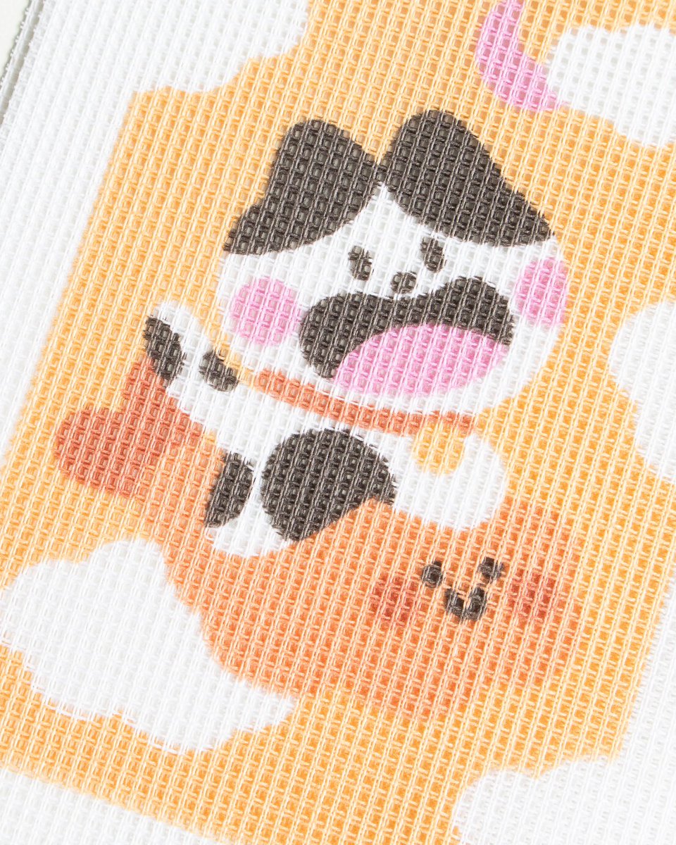 Niniwanted's tweet photo. New mini yummy needlepoints kits in collab with @canevasfatal 🍜🍡 🍙🍣🍤 https://t.co/tHb9v9YluT