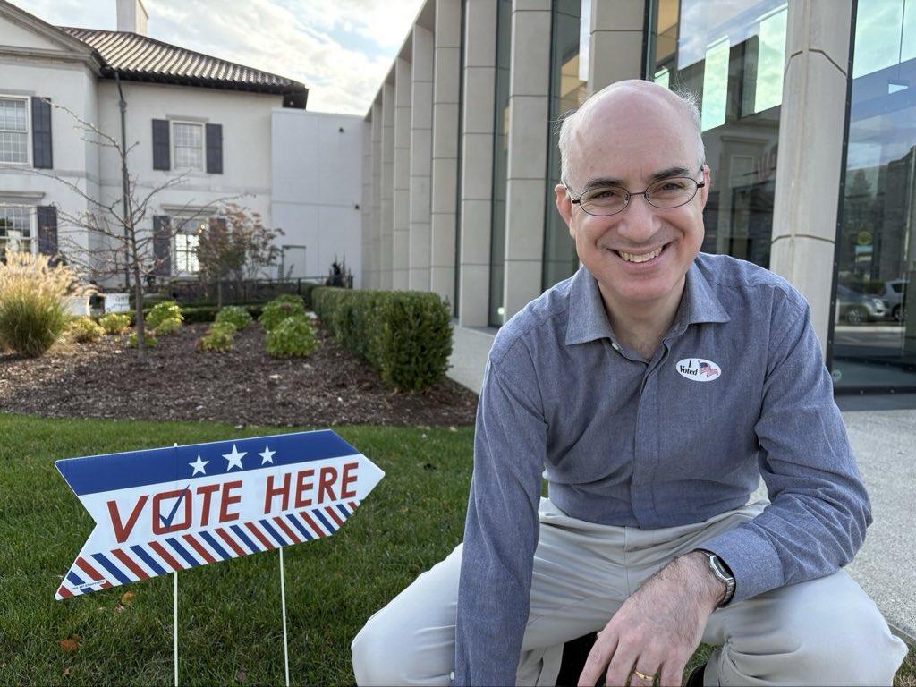 Peter Landers tweet media