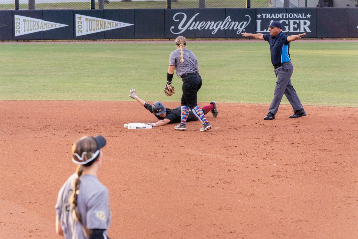 Fall Ball action! 🍂

Got better and had fun at UCF this past Friday!

#GoPanthers | #TechBuilt