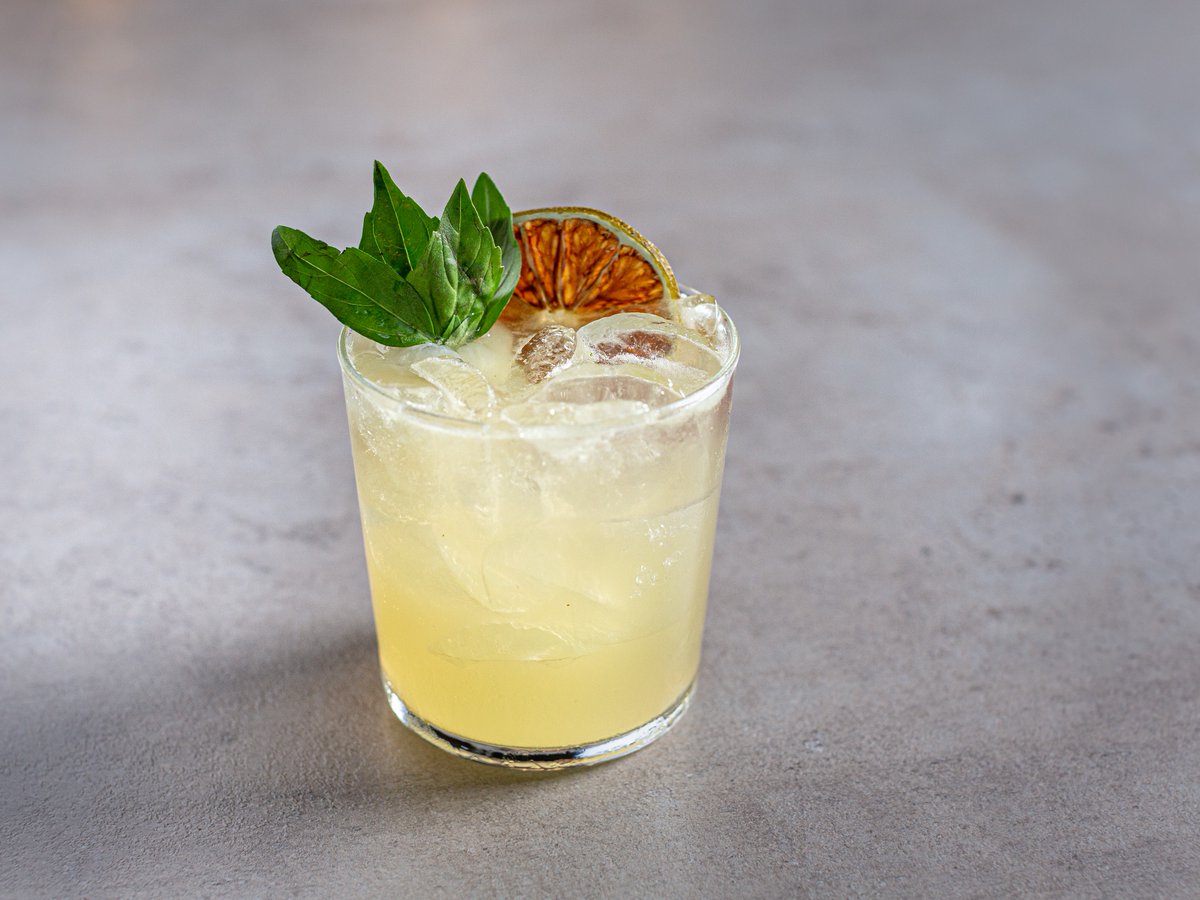 New in Town: Phat Eatery 🍸🍛 Read this Pathways article to learn about the driving force for this Woodlands restaurant, menu offerings, and more! bit.ly/4f75xiC

👀Read this issue of Pathways: bit.ly/3zW6efy