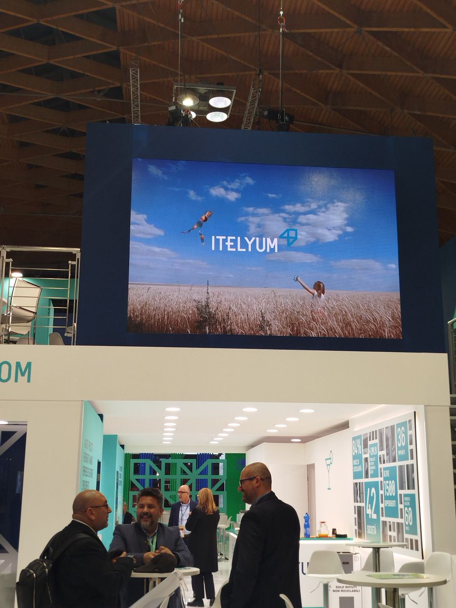 Prima giornata di <a href="/Ecomondo/">Ecomondo</a> conclusa con successo.  La Fiera di #Rimini offre un'opportunità unica in Italia per un confronto internazionale su temi #innovazione e #sostenibilità. Grazie al Ministro Picchetto Fratin <a href="/MASE_IT/">Ministero Ambiente e Sicurezza Energetica</a> per aver visitato il nostro stand #5novembre #greendeal