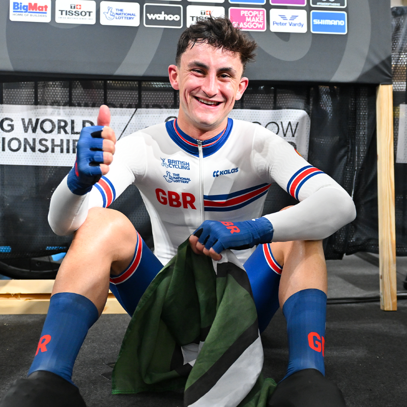 BritishCycling's tweet photo. The Brits are back! 🇬🇧 🙌

Katie Archibald, Neah Evans, Anna Morris, Jess Roberts, Will Perrett and Will Tidball are the endurance home hopes at this year's @UCITCL!
