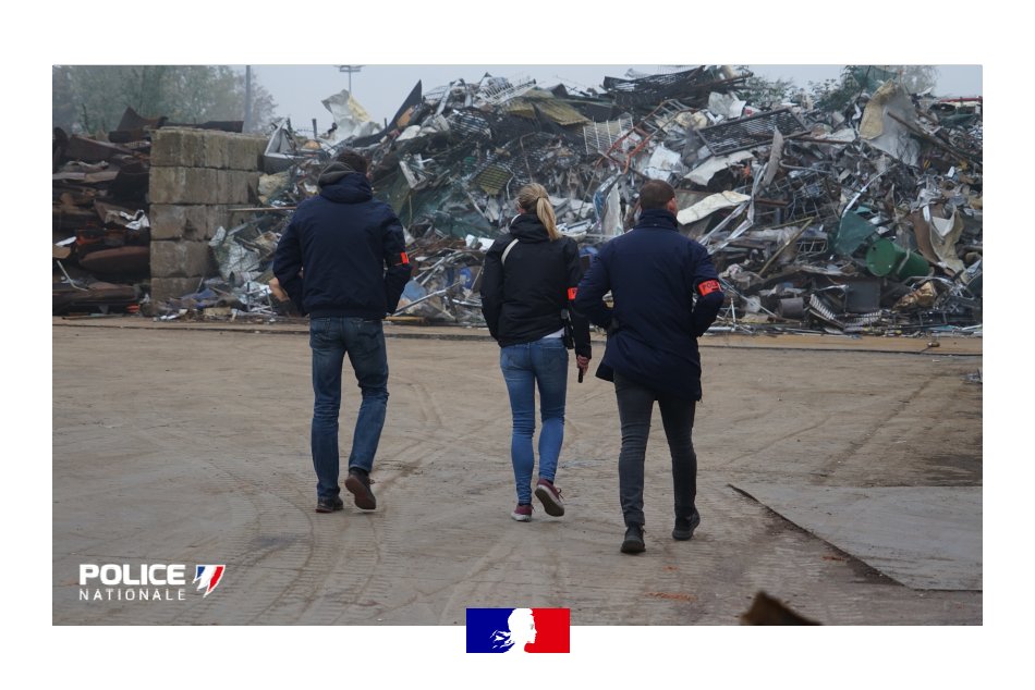 #ContreLesVols

Ce matin, une opération de contrôle des ferrailleurs était organisée avec les policiers du #Nord, la police belge, et la gendarmerie nationale.

✅325kg de câbles de cuivre ont été retrouvés, ils avaient été volés à la SNCF.