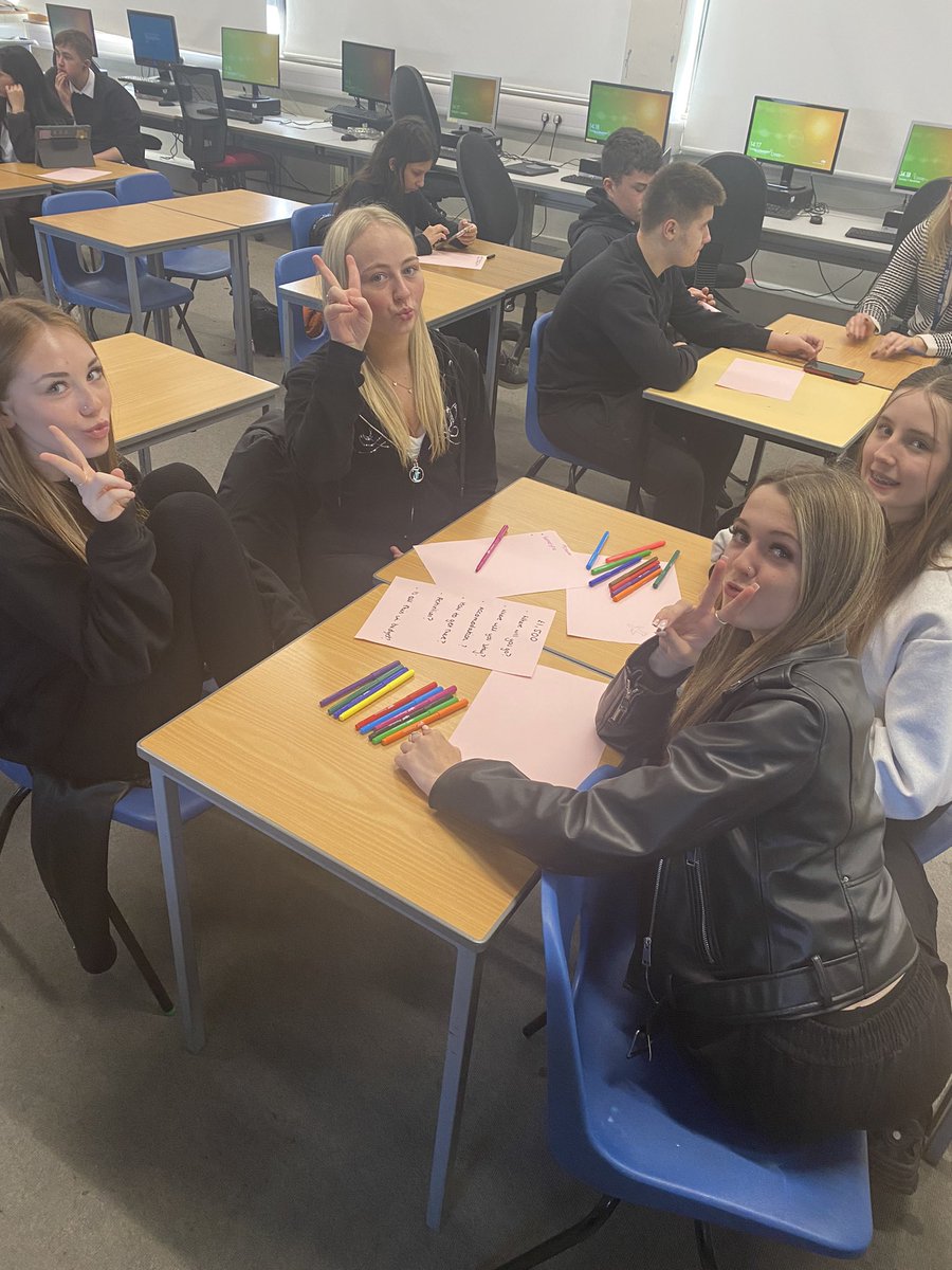 CullinanMiss's tweet photo. Travel and Tourism getting a visit from @ExpediaGroup today! Getting stuck into customer experience, careers and pathways. Thanks to @DYWScot for organising! ✈️📝🌍 https://t.co/sn5R7CBtL3