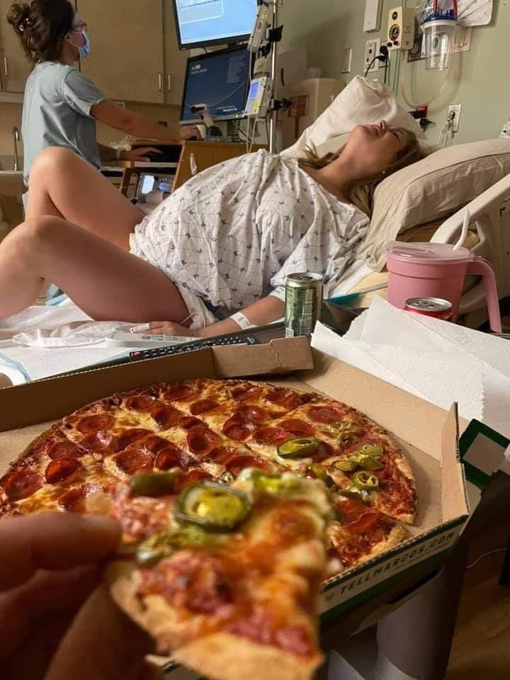 gnosisle's tweet photo. Never kill yourself https://t.co/q46LhlayGE