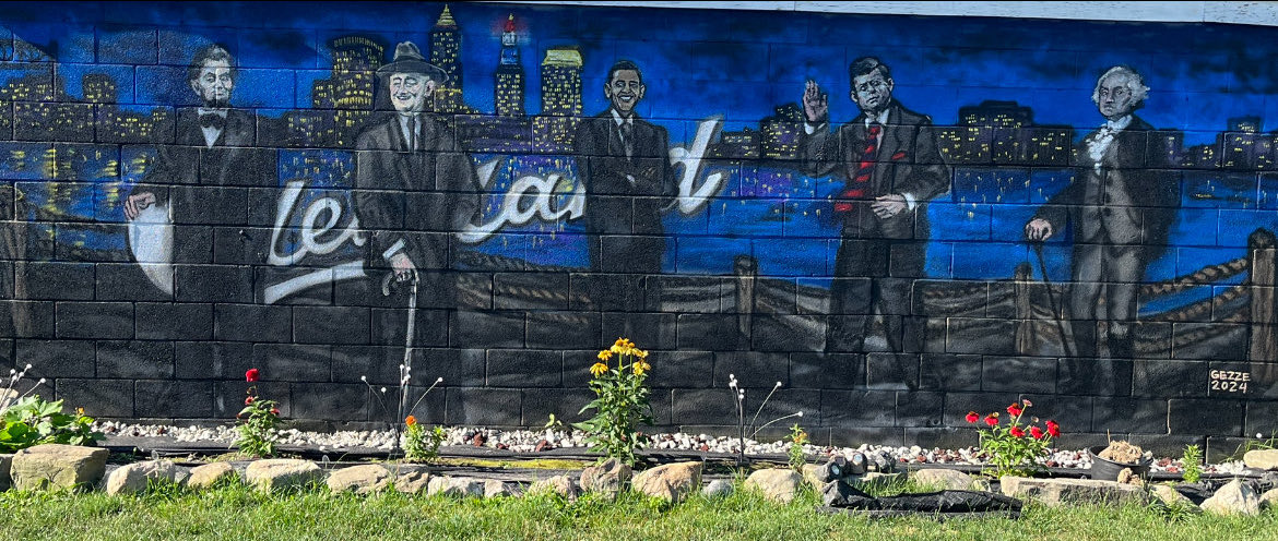 As the nation today decides who will lead us for the next four years, let’s not forget those who came before us and helped mold this country into the greatest nation on earth!  #GOTV ⁦<a href="/CityofCleveland/">City of Cleveland</a>⁩ ⁦<a href="/CleCityCouncil/">CleCityCouncil</a>⁩ ⁦<a href="/leagueofcities/">National League of Cities</a>⁩