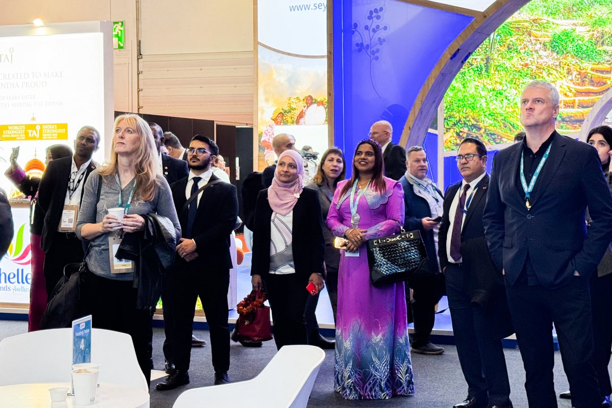 AdduTourism's tweet photo. 3/3 With this new brand identity, Addu aims to stand out as a premier destination beyond the equator, ready to welcome and inspire global travelers. The future is bright for #AdduTourism! https://t.co/2SKiAENThJ