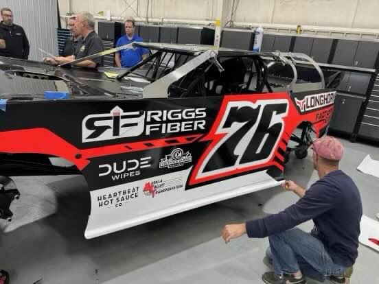 Hurry everyone act shocked!