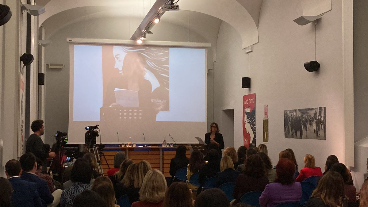 Valore D (@valored) on Twitter photo L'evento è moderato dalla giornalista e conduttrice <a href="/gretamauro/">greta mauro</a>
#facciamorete #dalsilezioallazione L'evento è moderato dalla giornalista e conduttrice <a href="/gretamauro/">greta mauro</a>
#facciamorete #dalsilezioallazione