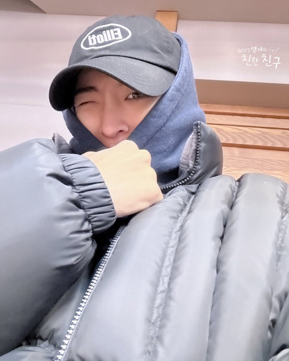 mbcbf_ever's tweet photo. 🦦친친🦦

최근들어 부쩍 추워진 날씨 🥲
달디는 올 겨울? 가을? 첫 패딩을 개시했답니다
다들 감기조심하세요 오구오구 💚💚

#MBC #RADIO #GOT7영재의친한친구 #친한친구 #친친 #달친친 #달디 #GOT7 #갓세븐 #영재 #YOUNGJAE https://t.co/a7CL9Nlw6W