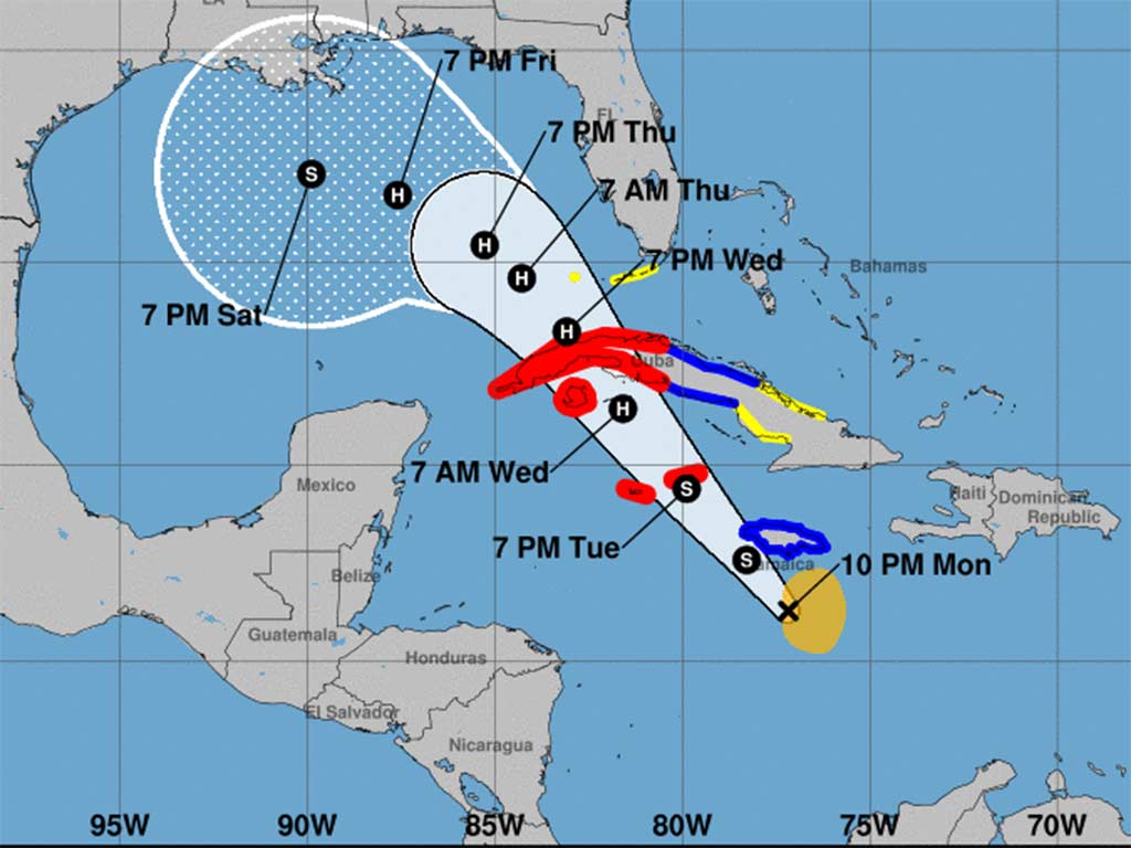 El Estado Mayor de la Defensa Civil llamó hoy a la población a cumplir disciplinadamente las orientaciones de ese órgano, ante el previsto azote de la tormenta tropical Rafael al occidente de #Cuba.
<a href="/Emp_Avilmat/">Empresa Materiales de Construcción Ciego de Ávila</a> 
<a href="/PaulinoPrezVie1/">Paulino Pérez Viera</a>