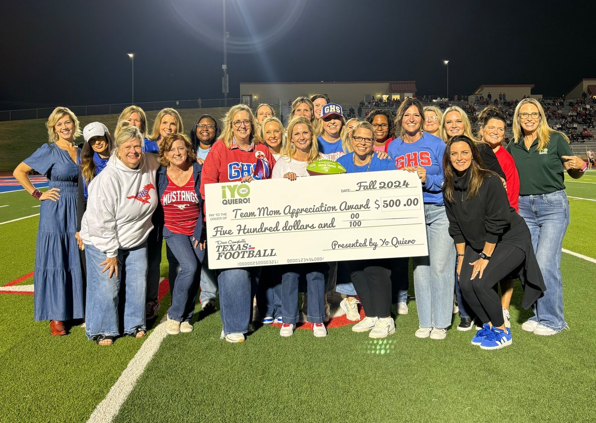 dctf's tweet image. Congratulations to Grapevine High School's Kristin Powers on receiving the @yoquierobrands Team Mom Appreciation Awards!

@GHSMustangsFB 
#dctf #TXHSFB