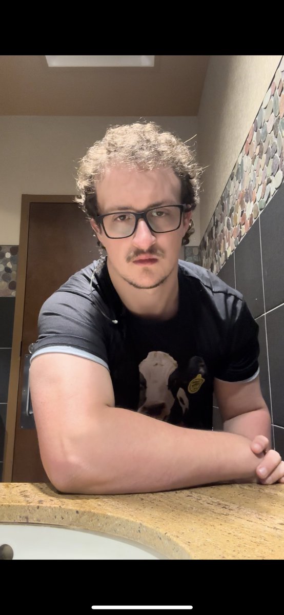 Aidan Espinosa tweet media