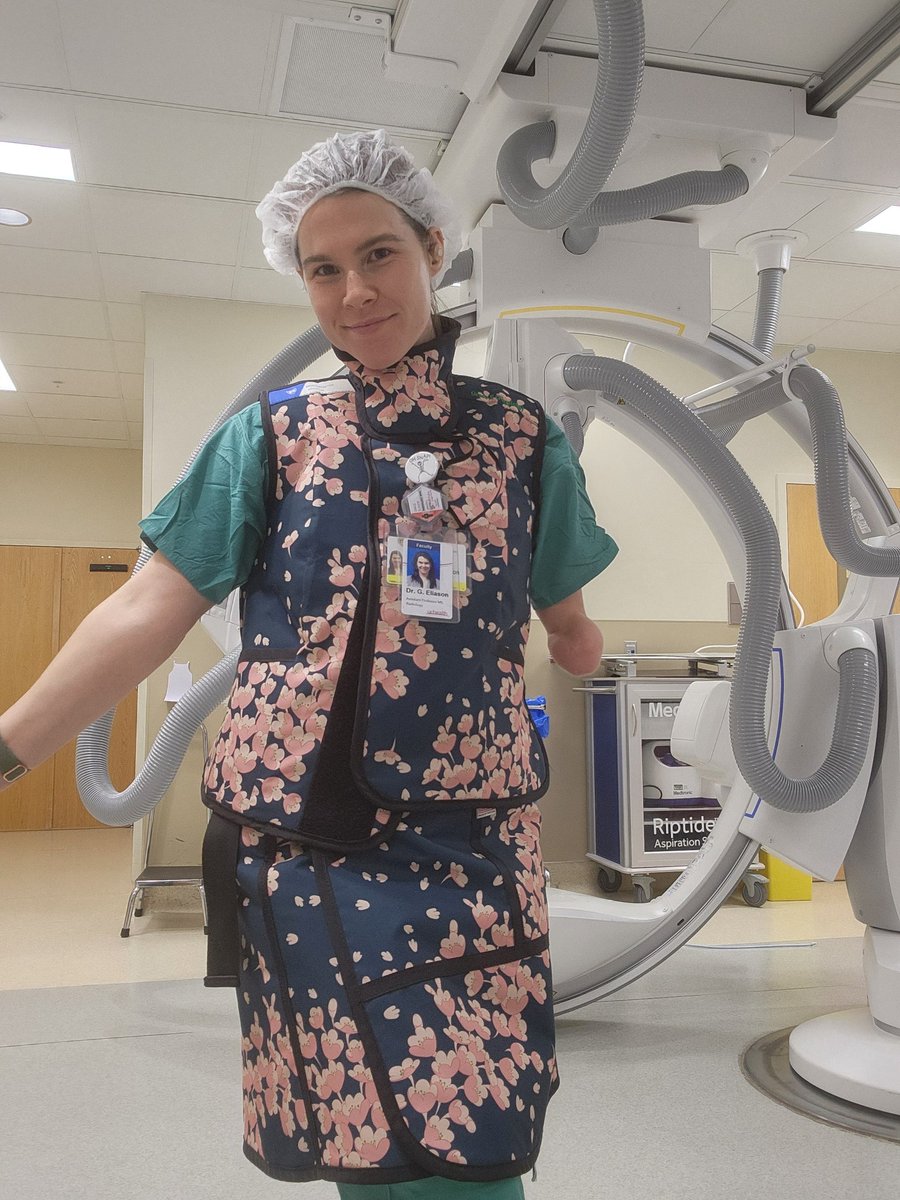 A leaded selfie as promised to <a href="/JulieLarkin305/">Julianne Pollard-Larkin, PhD</a> - I am one of the many #WomenWhoCurie !! 

#medphys #imaging #interventional #testing