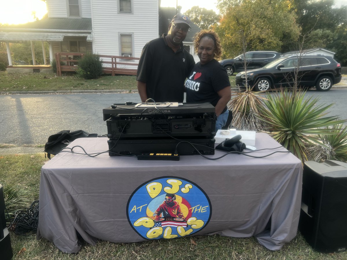 priceyharrison's tweet image. Fun day at the polls. Thanks to DJs at the Polls. #TurnNCBlue #HarrisWalz #We’reNotGoingBack #ncpol