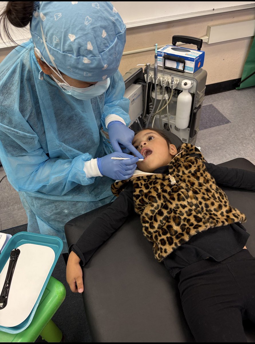 Today, we had a special visit from the dentist at Pinewood EEC! The dentist came to check students' teeth, providing cleanings &amp; taking X-rays as preventative care. We are proud to support our families in promoting healthy habits from a young age. <a href="/LASchoolsNorth/">LAUSD Region North</a> <a href="/earlyed_la/">EarlyedLA</a>