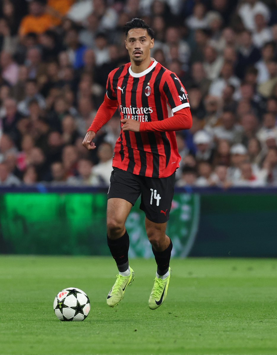 Tijjani Reijnders di 3 laga terakhir :

⚽⚽ vs Club Brugge 
⚽ vs Monza
⚽ vs Real Madrid 

On fire rek.. 🥵💥