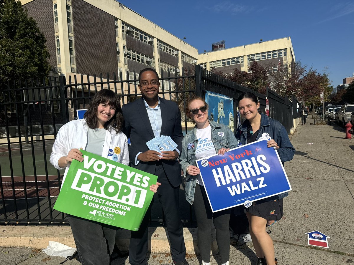 It’s always a good day when you’re stumping for <a href="/KamalaHarris/">Kamala Harris</a> &amp; Prop 1 !💪🏿