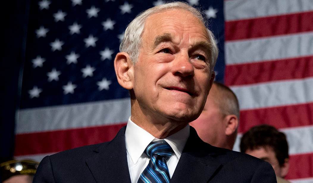LeadingReport's tweet image. BREAKING: Ron Paul tells Trump to be wary of neocons like Mike Pompeo who are “yet again infesting his cabinet and administration.”