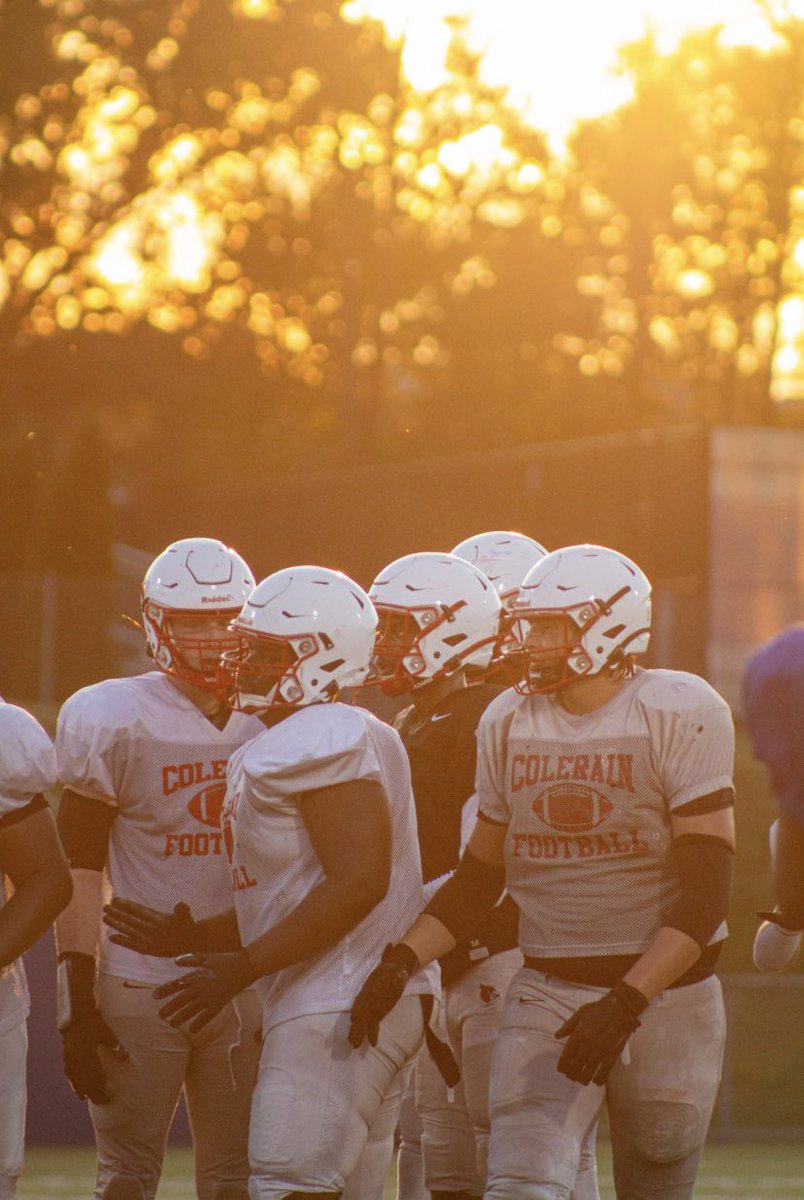 Full SZN Offensive Line Film
-6’2 285
-OG C/O 2026
- dominant

hudl.com/v/2QfqGb