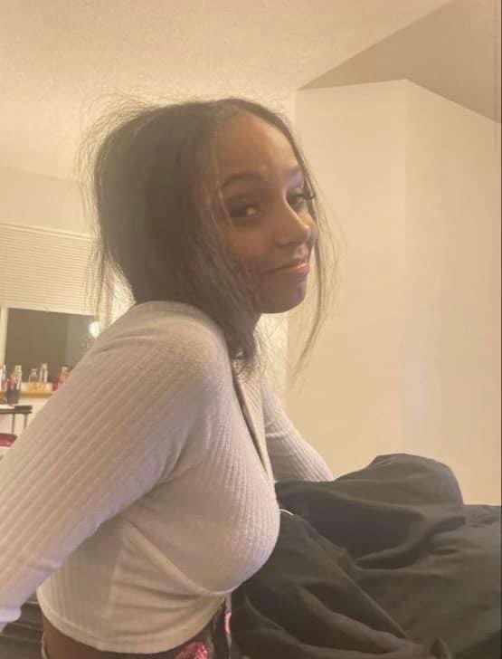 How I look at my man when we done sm0king &amp; im ready to be a freAk :