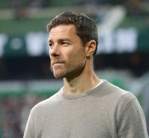 ElInmortal____'s tweet photo. El entrenador que pide mi cabeza.

El que pide mi corazón.

A ti también te pasa. Abrázame. https://t.co/WYYrHAYiho
