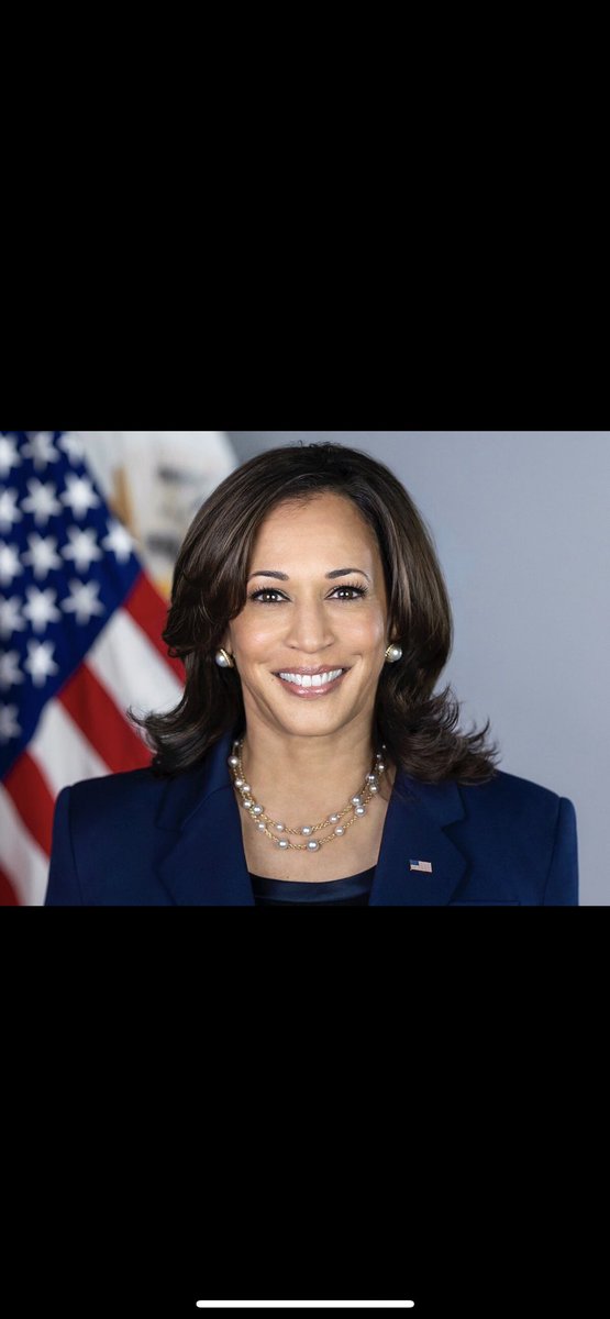 RealWrightOne's tweet image. Praying for an early holiday gift. Thank you and good morning, Madame President!