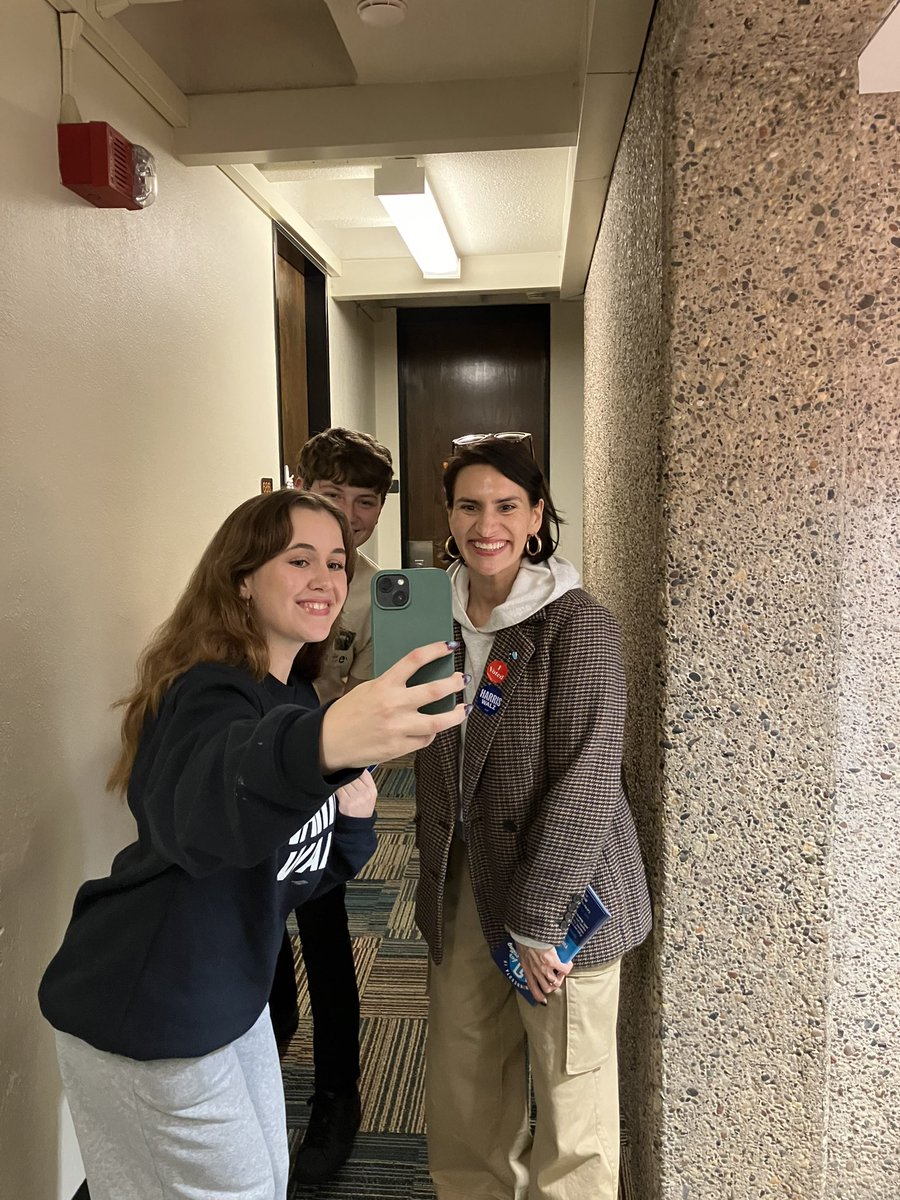 Kamala for Minnesota tweet media