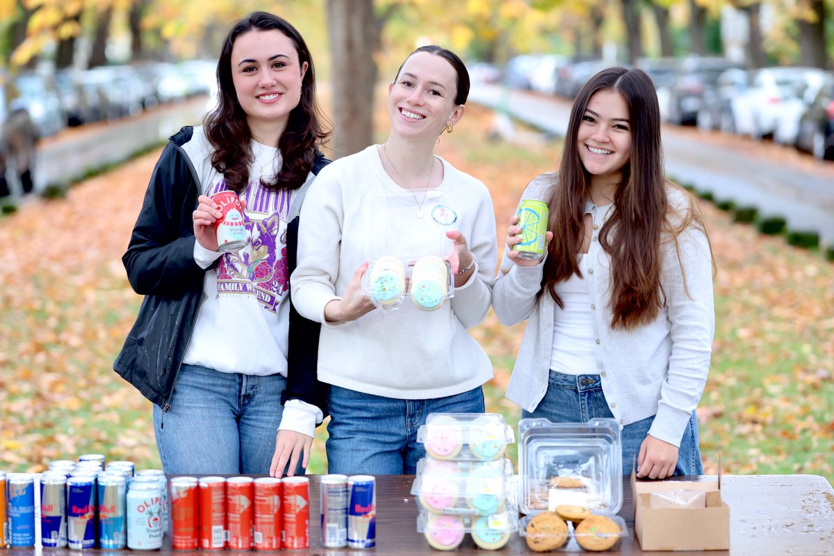 Morgan Bortnick (@morganbortnick) on Twitter photo Three members of UW Panhellenic tabled on the Median along 17th Avenue Northeast from 11 a.m to 3 p.m. providing cookies, Redbulls, and other treats to students who show proof they have voted.
Photo via <a href="/emorudphoto/">Evan Morud</a> Three members of UW Panhellenic tabled on the Median along 17th Avenue Northeast from 11 a.m to 3 p.m. providing cookies, Redbulls, and other treats to students who show proof they have voted.
Photo via <a href="/emorudphoto/">Evan Morud</a>