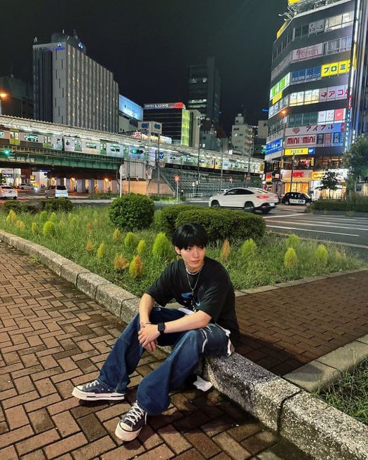CLOSED: Omega X World Wide tweet media