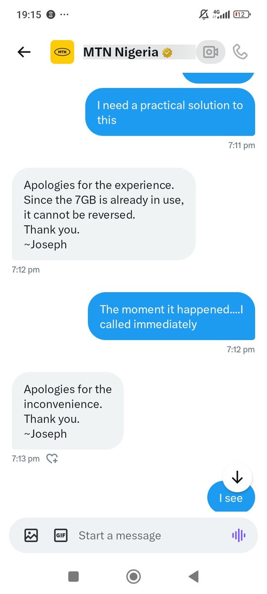 ericmeka's tweet photo. @MTNNG @fccpcnigeria @NgComCommission @bosuntijani They chose to go to my DM because they cannot post their useless response online....very docile response for something that is 100% their fault ....see screenshot of the docile responses attached https://t.co/EDJlWH0Oin