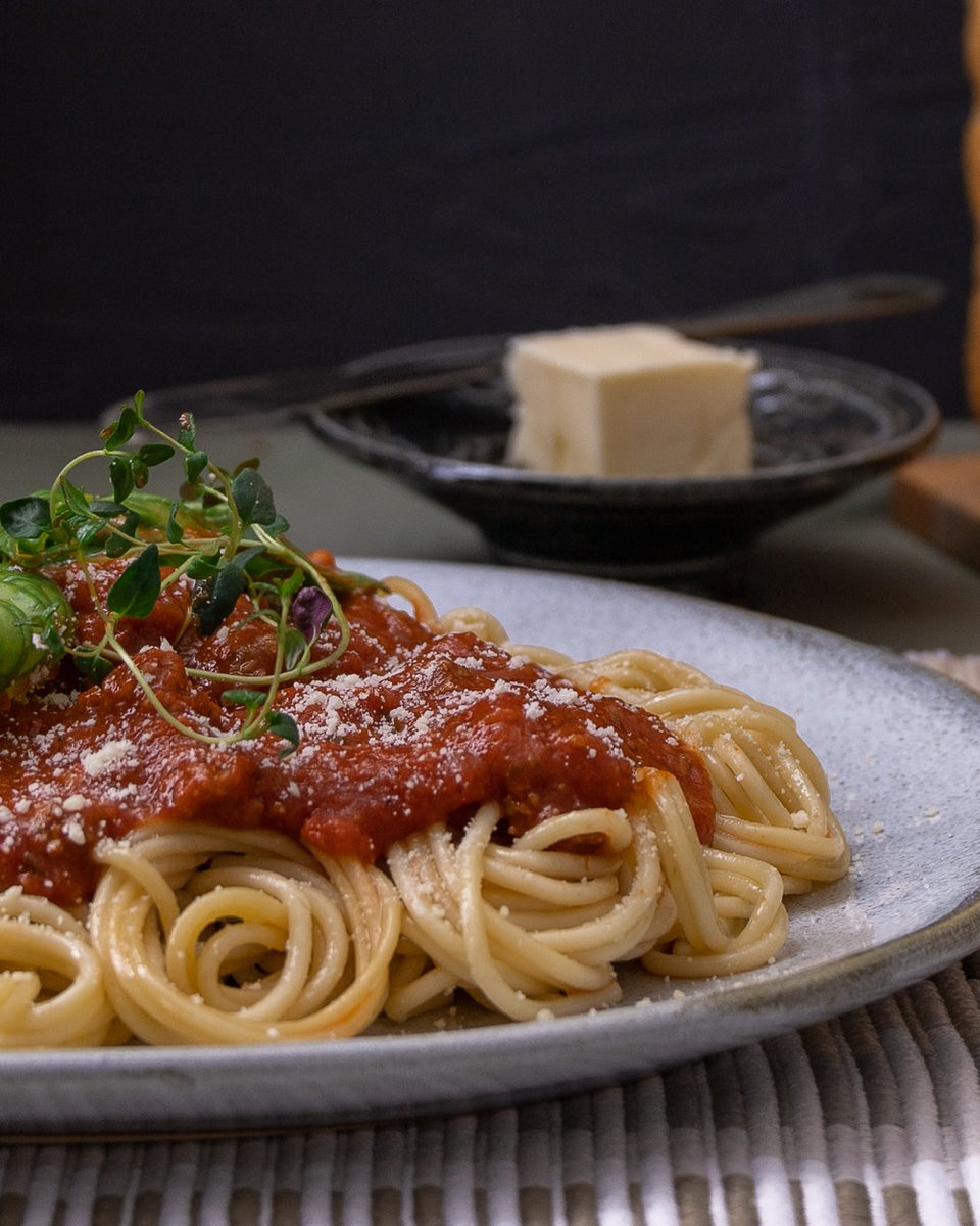 If you follow my Instant Pot Spaghetti Sauce recipe to the letter, you can have delicious sauce in four easy steps, and for real, no burn warning. disabledkitchenandgarden.ca/blog/disabled-…

#EasyRecipe #Spoonie #Disabled #InstantPot