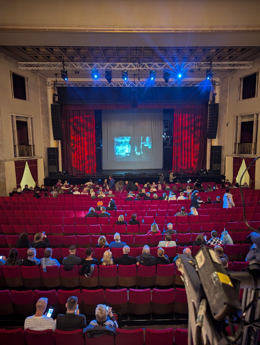 PhunkRoyal tweet media