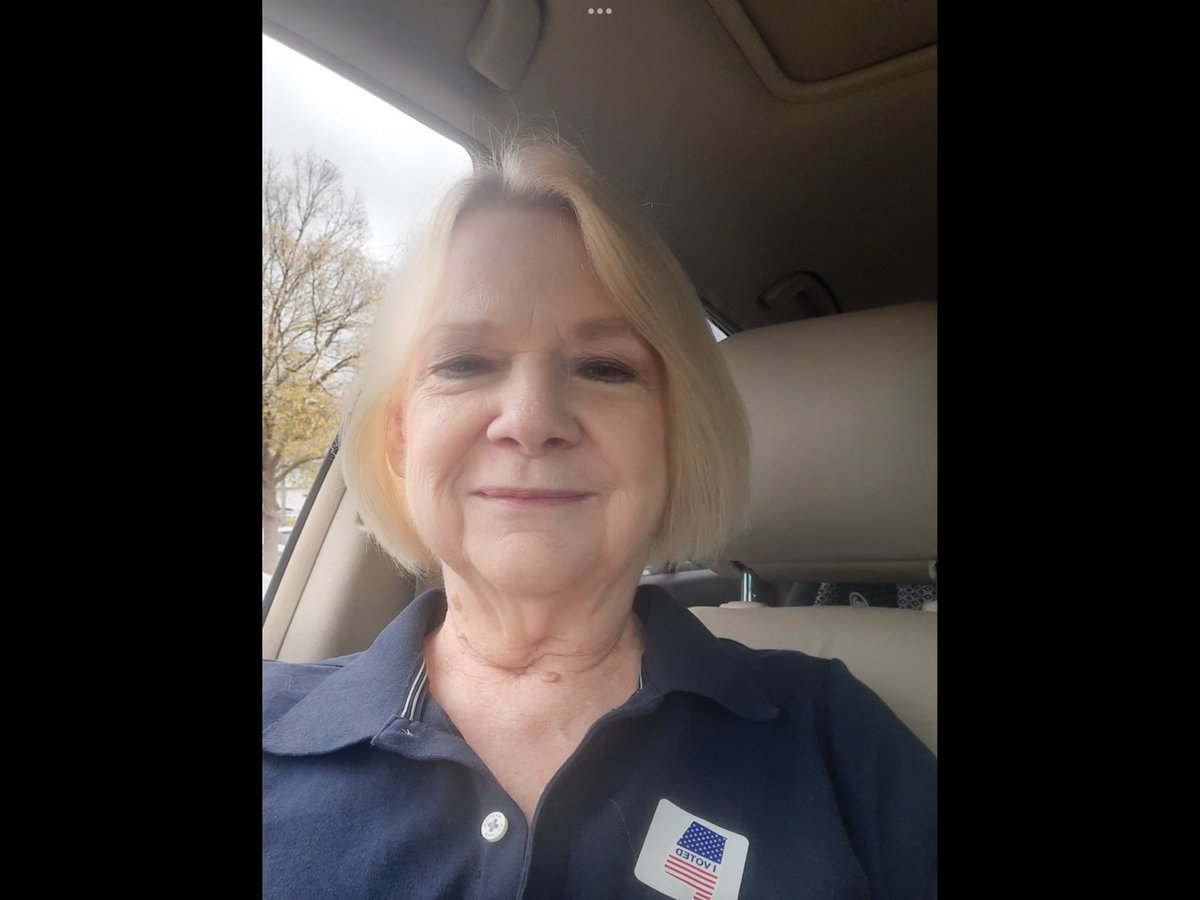 Paula Cobia tweet media