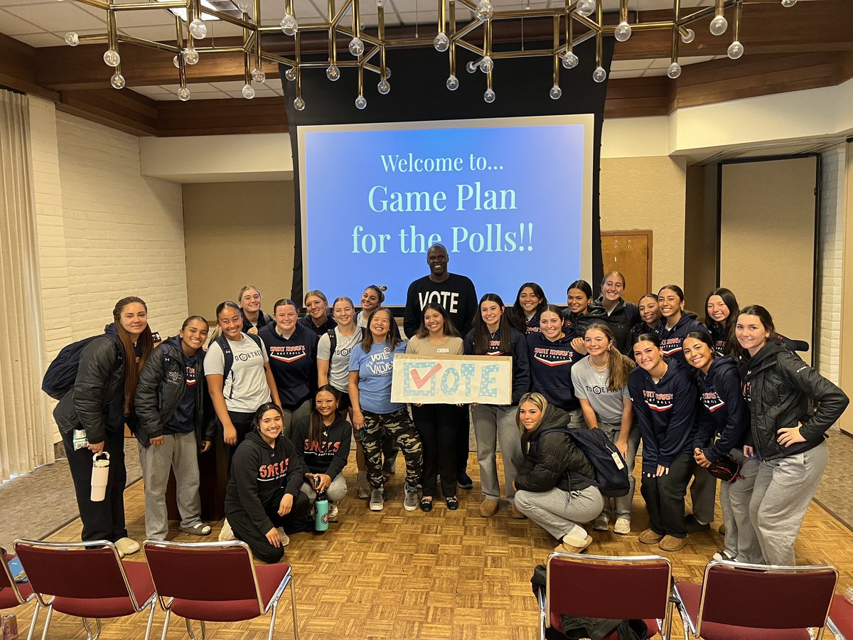afoyle3131's tweet photo. Thank you to everyone who joined us for Game Plan For The Polls! at Saint Mary’s College of California! Let’s stay motivated, get out there, and make our voices heard.
GO VOTE! 🗳️ #Vote #DemocracyInAction #SaintMarysCollege #BridgeUSA #DemocracyMatters https://t.co/sI2fUAea3B