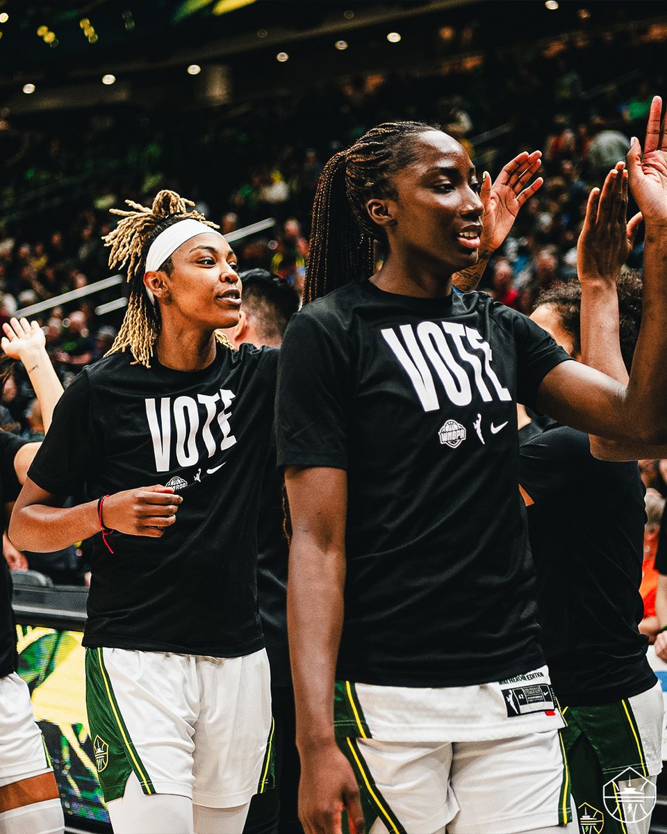 seattlestorm's tweet photo. Make your voice heard and VOTE this Election Day! 🗳️

Find your day-of voting options at https://t.co/kOri6OB1Df! https://t.co/o6sZeiE0I7