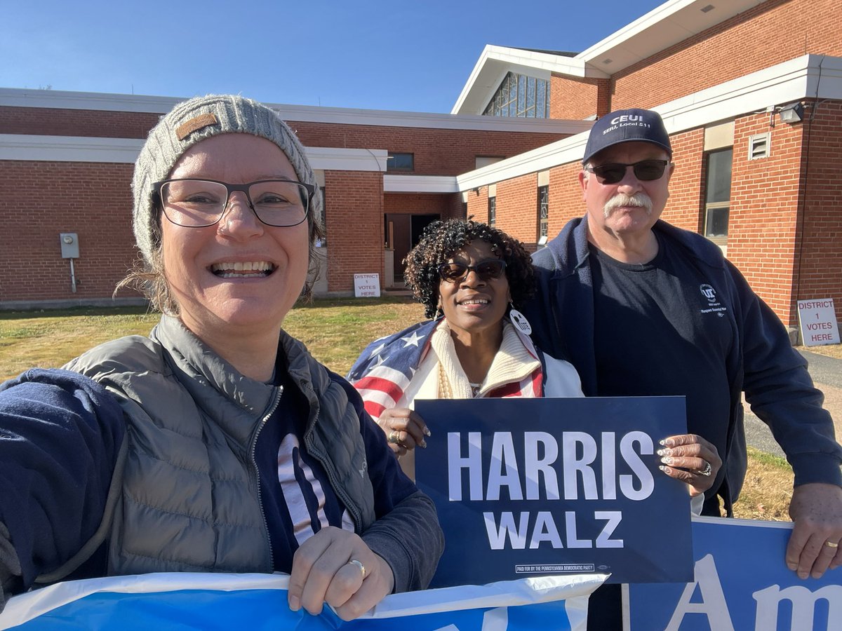 WethersfieldDTC's tweet image. Election Day voting in Wethersfield! Lots of enthusiasm!