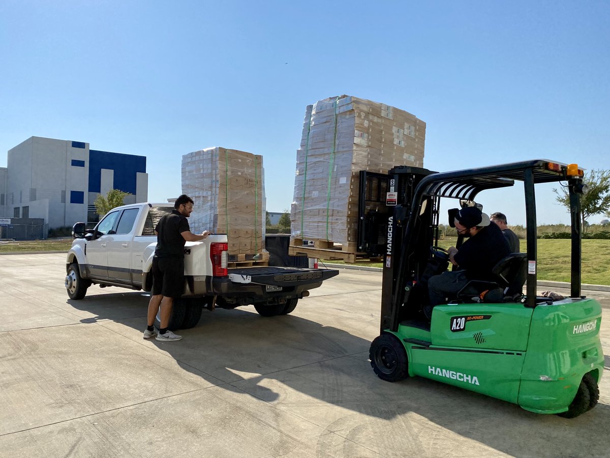 Loyal Moses (@loyalmoses) on Twitter photo FREE FILAMENT! 🔥 FANTASTIC NEWS for those of you in California and Florida!
I reached out to <a href="/VisionMiner/">Vision Miner</a> in California and <a href="/SliceEngineer/">Slice Engineering</a>  in Florida to help me giveaway pallets of <a href="/Polymaker_3D/">Polymaker</a> filament!
FOLLOW ME! I'll have updates soon on how and where to get some spools! FREE FILAMENT! 🔥 FANTASTIC NEWS for those of you in California and Florida!
I reached out to <a href="/VisionMiner/">Vision Miner</a> in California and <a href="/SliceEngineer/">Slice Engineering</a>  in Florida to help me giveaway pallets of <a href="/Polymaker_3D/">Polymaker</a> filament!
FOLLOW ME! I'll have updates soon on how and where to get some spools!