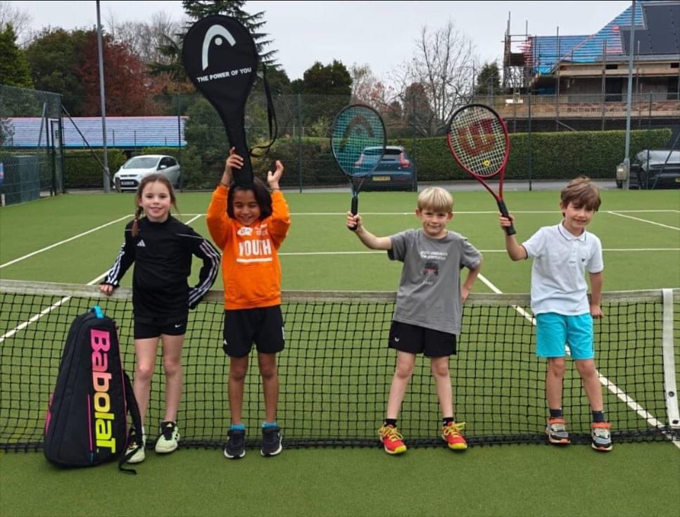 Bramhall Orange team beat Brooklands 8-2 on Sunday and there was some great tennis on show from both teams!👍🎾👍🥳