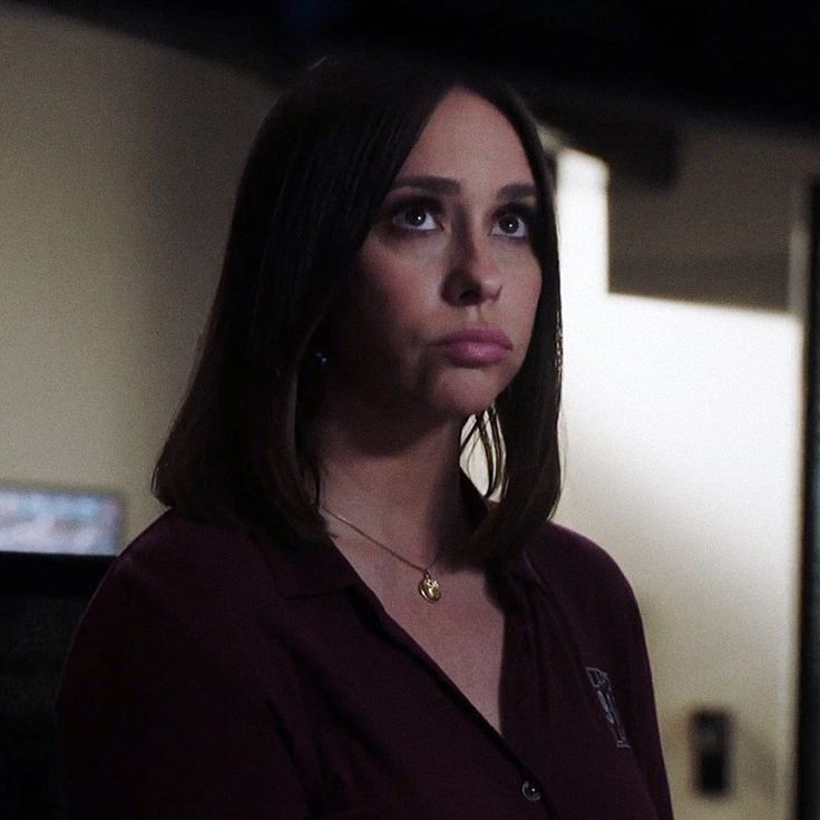plsthvjjk's tweet photo. my duo of beautiful brown and sad eyes https://t.co/6qUJ80MMBZ